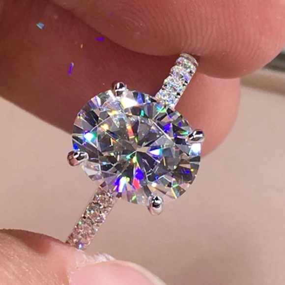 Sterling silver engagement ring - Picture 5 of 6